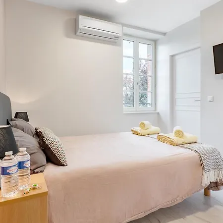 Сasa de vacaciones -maison Calmels-pmr-7 Et 7 Sdb - Proche Albi *