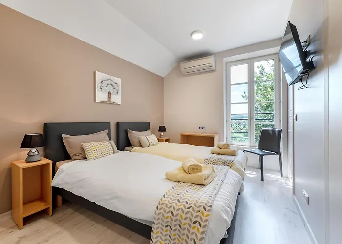 Σπίτι διακοπών -maison Calmels-pmr-7 Et 7 Sdb - Proche Albi Carmaux